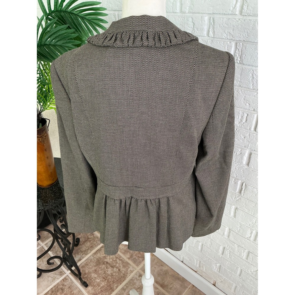 Madison Blazer Women 12 Brown Excellent Ruffle Peplum Career - Picture 2 of 5